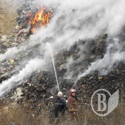 Чернігів смердить через пожежу на сміттєзвалищі в Масанах - фото Чернігів смердить через пожежу на сміттєзвалищі в Масанах - фото